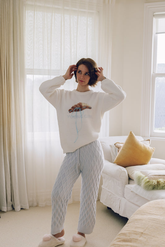 Young Girl Cozy Knit Set – Fleece Top & Cable Pants