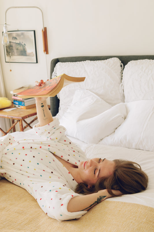 Cozy Polka Dot Fleece Robe – Long Winter Edition